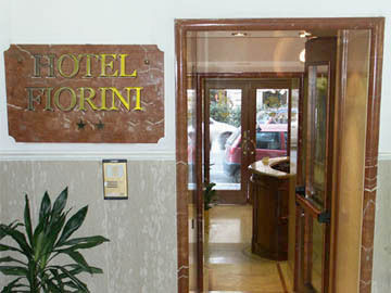 Hotel Fiorini Rome Bagian luar foto